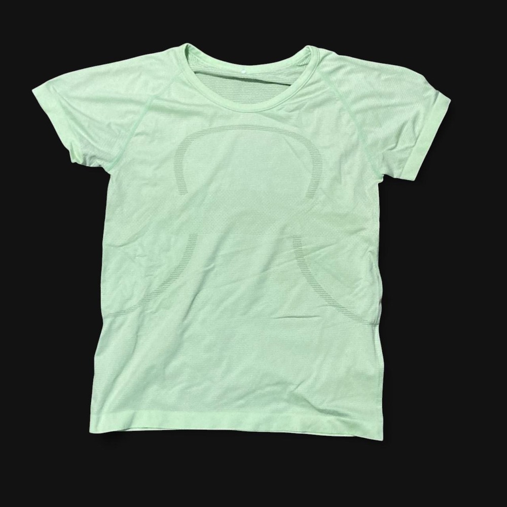 Lululemon Swiftly Tech short sleeve light green mesh athletic shirt Size 10